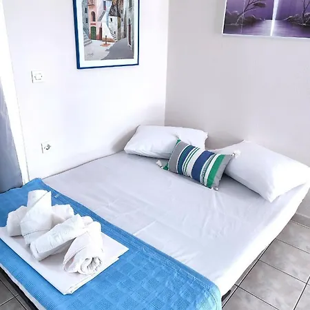 Alexandros Luxury
