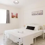 Alexandros Luxury Нидри