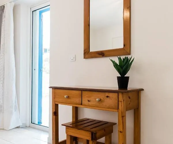 Alexandros Luxury Νυδρί